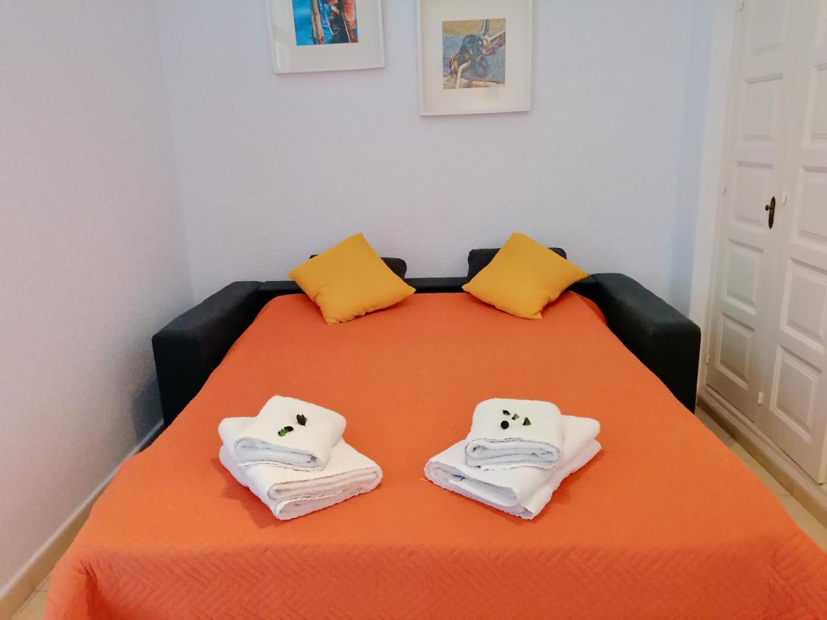 A bed in Wonderland Appartement Playa de las Américas Buitenkant foto